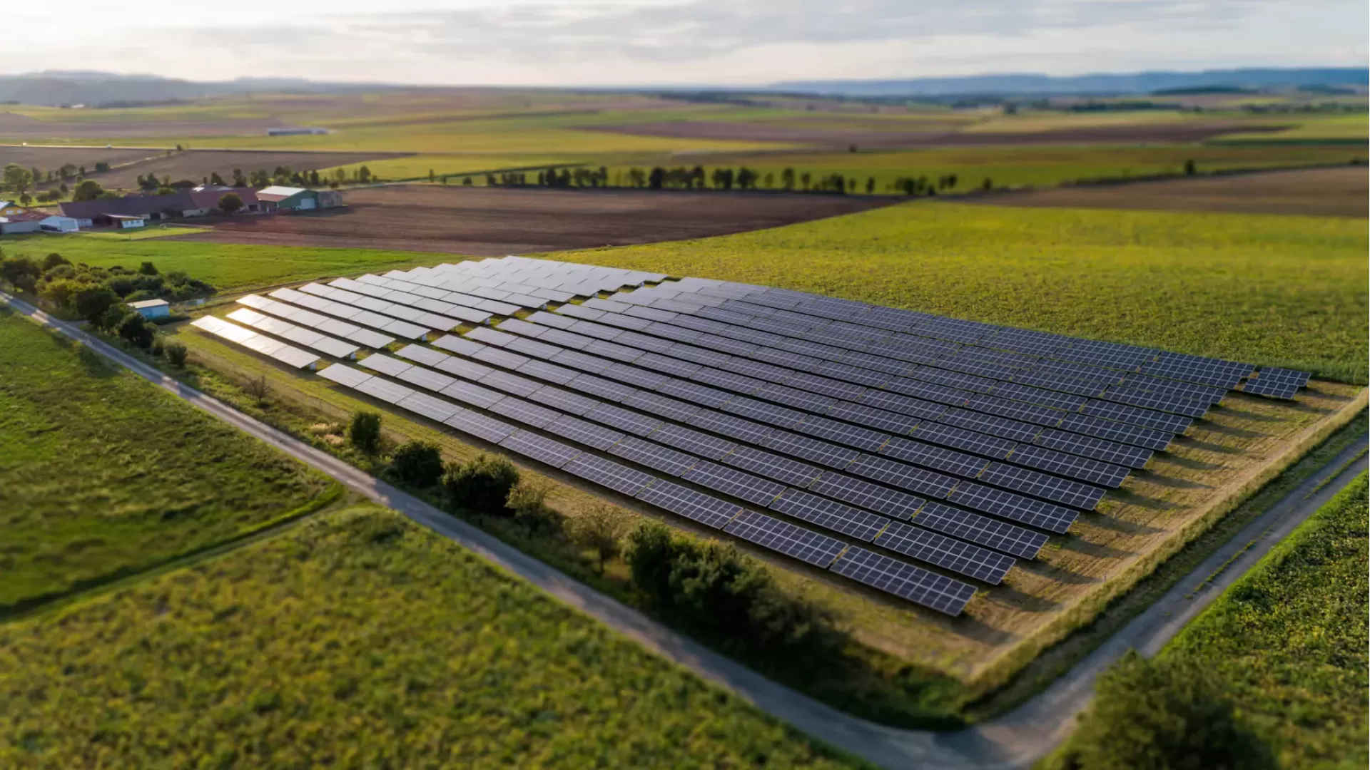 top-solar-tracker-systems-grace-solar-ai-powered-tracking-solutions